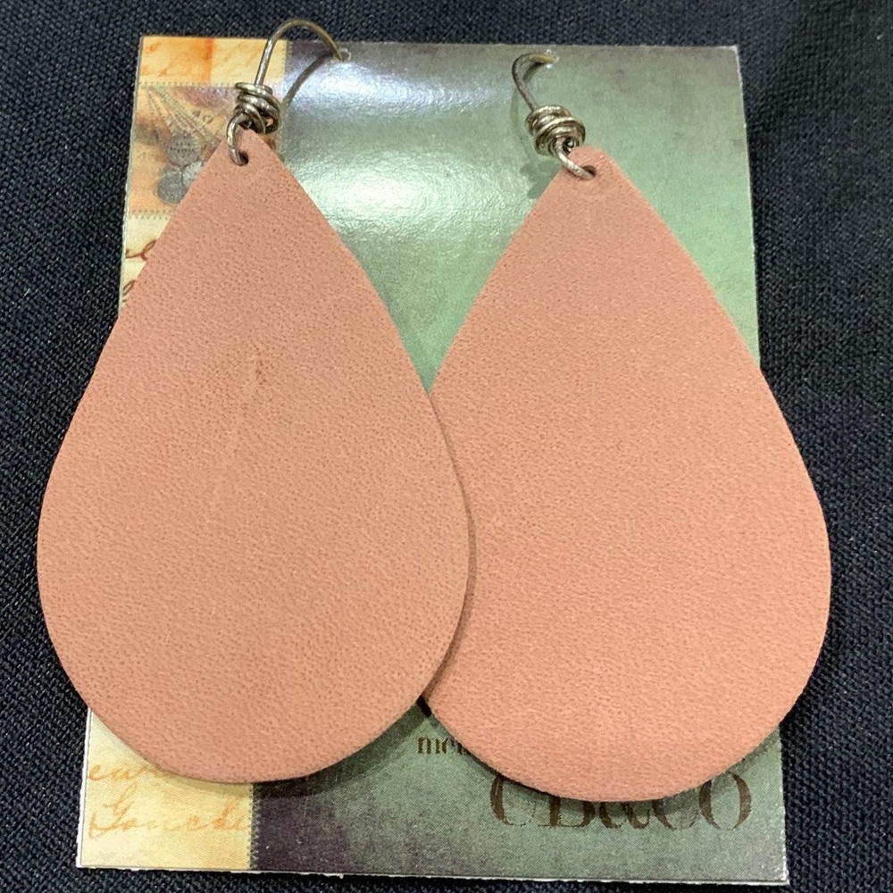 Handmade leather earrings